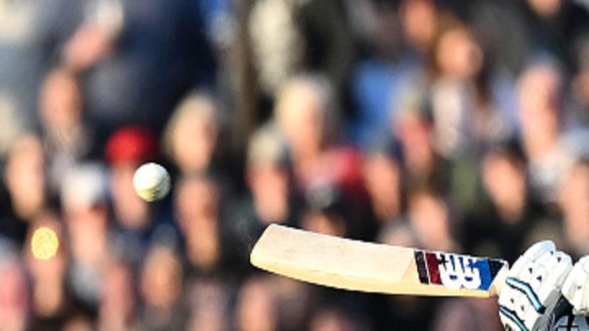 भारतीय गेंदबाज के आगे 11 ओवर में 29 रन पर ऑलआउट हुई टीम, 5 बल्‍लेबाज तो खाता तक नहीं खोल पाए, जानें कहां खेला गया ऐसा मैच