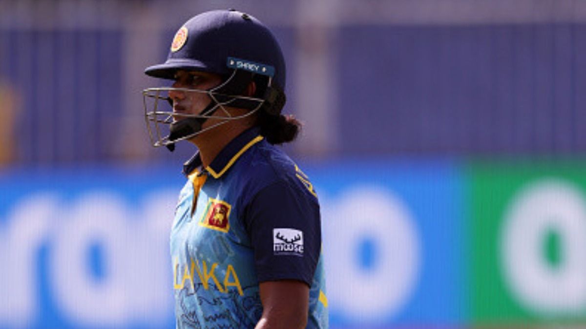 T20 World Cup 2024: एलिसा हीली ने श्रीलंकाई कप्तान को उकसाया, अगली गेंद पर बड़ा शॉट खेलने की कोशिश में आउट हो गईं चमारी अटापट्टू