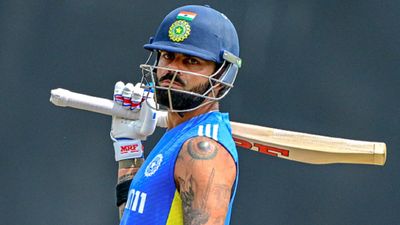 'विराट कोहली यदि लाहौर, कराची में रन बनाएंगे, तो...', पूर्व PAK कप्तान की चैंपियंस ट्रॉफी के लिए टीम इंडिया से पाकिस्तान आने की गजब की अपील SportsTak Hindi