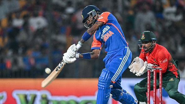 IND vs BAN: हार्दिक पंड्या फिर बने हीरो तो वरुण- मयंक ने गेंद से लगाई आग, भारत ने 7 विकेट से जीत हासिल कर सीरीज का किया धमाकेदार आगाज IND vs BAN: हार्दिक पंड्या फिर बने हीरो तो वरुण- मयंक ने गेंद से लगाई आग, भारत ने 7 विकेट से जीत हासिल कर सीरीज का किया धमाकेदार आगाज