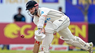 बड़ी खबर: भारत दौरे के लिए न्यूजीलैंड टीम का ऐलान, केन विलियमसन पहले टेस्ट से बाहर, अनकैप्ड खिलाड़ी को मिली जगह SportsTak Hindi