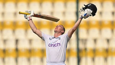 PAK vs ENG: जो रूट के बाद हैरी ब्रूक ने भी ठोकी पाकिस्तान के खिलाफ डबल सेंचुरी, इंग्लैंड क्रिकेट में 67 साल बाद ऐसा कमाल, मुल्तान में बना सबसे बड़ा रिकॉर्ड SportsTak Hindi