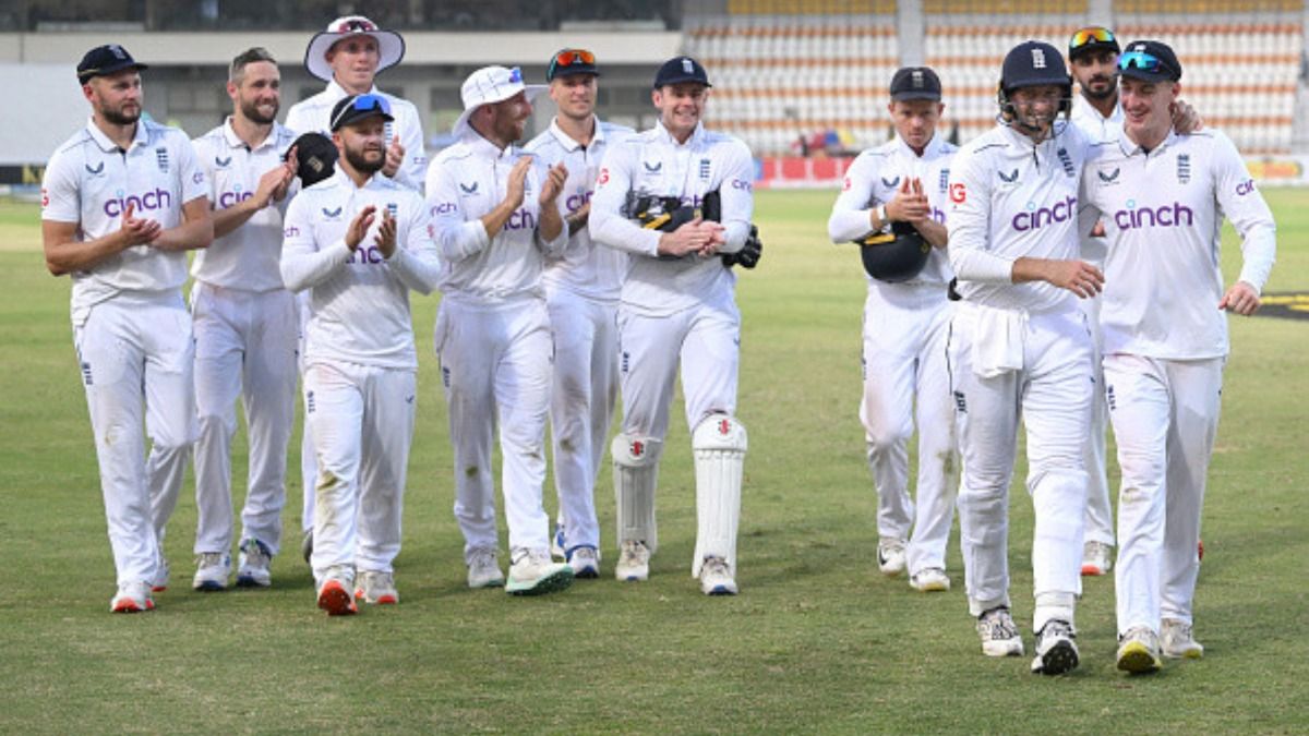 PAK vs ENG: इंग्लैंड ने साढ़े 4 दिन में पाकिस्तान को पारी और 47 रन से धूल चटाई, 147 साल के टेस्ट इतिहास में पहली बार मिली ऐसी शिकस्त