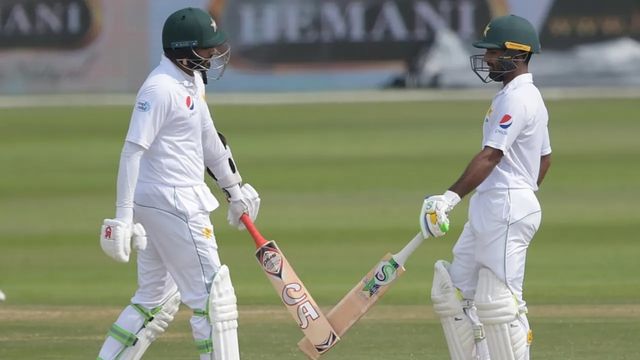 पाकिस्तान के शर्मनाक तरीके से हारते ही PCB ने बदल दी सेलेक्शन कमिटी, तीन दिग्गजों के साथ अलीम डार को सौंपी जिम्मेदारी पाकिस्तान के शर्मनाक तरीके से हारते ही PCB ने बदल दी सेलेक्शन कमिटी, तीन दिग्गजों के साथ अलीम डार को सौंपी जिम्मेदारी