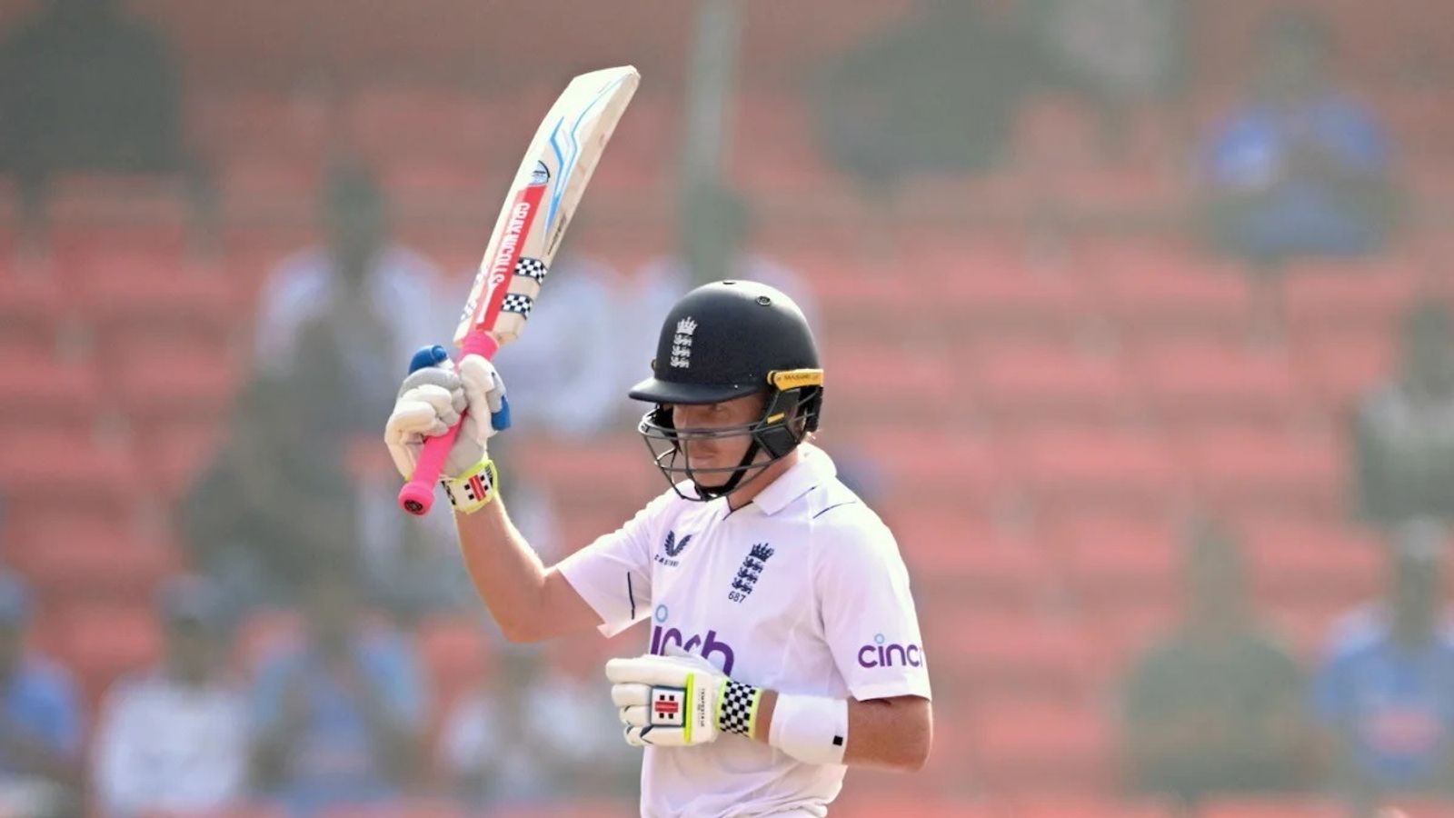 PAK vs ENG : मुल्तान में जीत दिलाने वाले इंग्लैंड के ओली पोप दूसरे टेस्ट मैच से हो जाएंगे बाहर? नासिर हुसैन ने बताई बड़ी वजह PAK vs ENG : मुल्तान में जीत दिलाने वाले इंग्लैंड के ओली पोप दूसरे टेस्ट मैच से हो जाएंगे बाहर? नासिर हुसैन ने बताई बड़ी वजह