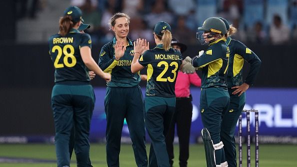 T20 World Cup : पाकिस्तान को 82 रन पर ढेर करके ऑस्ट्रेलिया ने 9 विकेट से दर्ज की धमाकेदार जीत, सेमीफाइनल की तरफ बढाया मजबूत कदम 