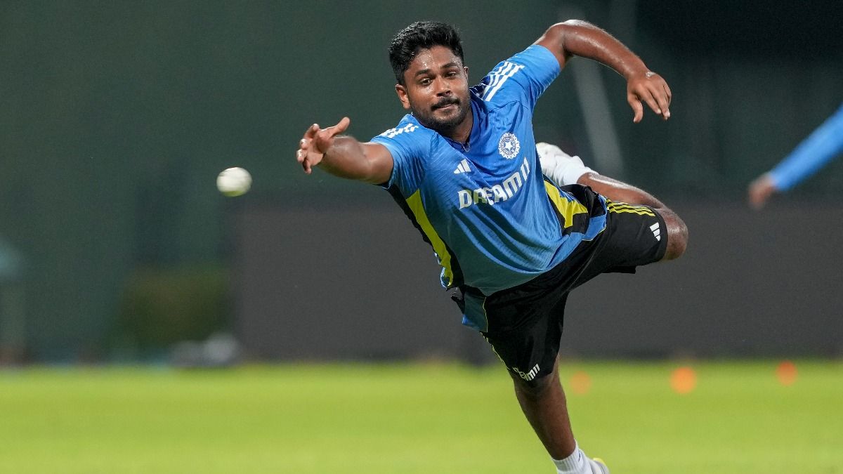IND vs BAN: 2 मैच में 39 रन बनाने वाले संजू सैमसन से क्यों खुश हो गए कोच, हैदराबाद T20I से पहले कहा- वह चाहता तो...