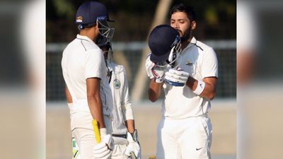 Ranji Trophy: 118, 171, 205, 101, 56, पांच बल्लेबाजों ने बरपाया कहर, चार ने ठोके शतक तो सहवाग के भांजे ने मारी फिफ्टी, 4 साल बाद रणजी ट्रॉफी में मचा ऐसा धमाल SportsTak Hindi