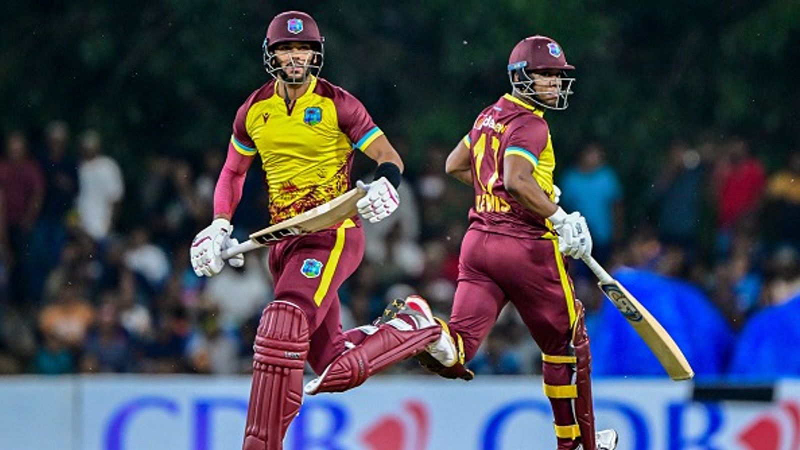 SL vs WI,T20I : ब्रैंडन किंग और एविन लुईस के धमाके से जीती वेस्टइंडीज, श्रीलंका को उसके घर में 5 विकेट से धोया  SL vs WI,T20I : ब्रैंडन किंग और एविन लुईस के धमाके से जीती वेस्टइंडीज, श्रीलंका को उसके घर में 5 विकेट से धोया