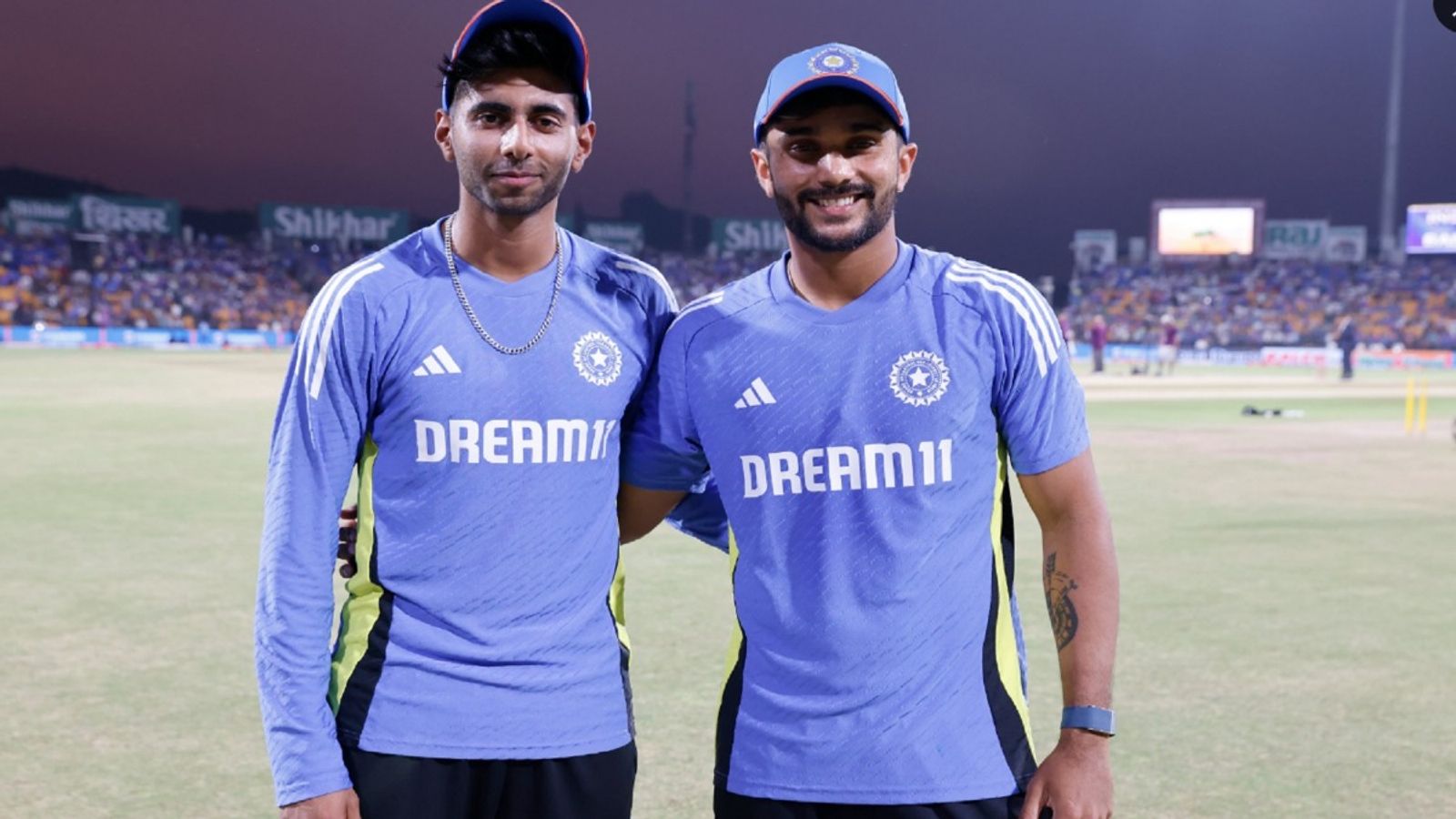 मयंक यादव-नितीश कुमार रेड्डी को इस कंडीशन में मिलेगा टेस्ट डेब्यू का मौका, रोहित शर्मा ने कर दिया इशारा मयंक यादव-नितीश कुमार रेड्डी को इस कंडीशन में मिलेगा टेस्ट डेब्यू का मौका, रोहित शर्मा ने कर दिया इशारा