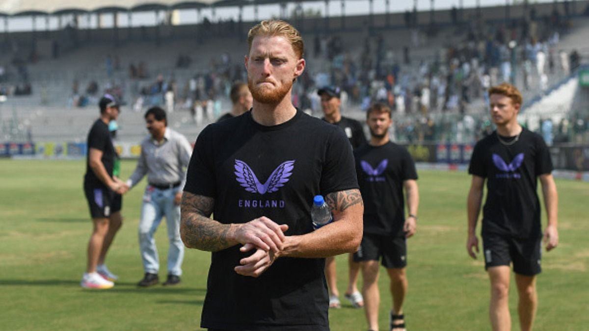 PAK vs ENG: बेन स्टोक्स ने मुल्तान टेस्ट के बीच अपनी टीम से मांगी माफी, हार के बाद लाइव टीवी पर किया खुलासा, देखिए Video
