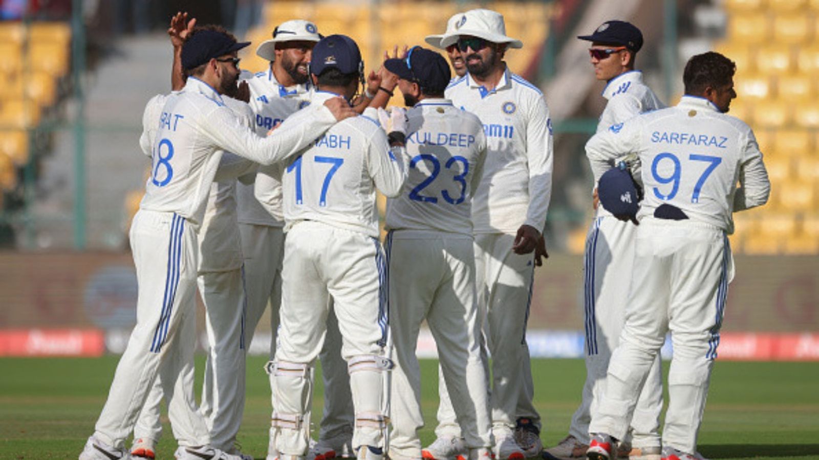 IND vs NZ: '100, 200 नहीं 300 मारेगा और वर्ल्ड क्रिकेट का धुरंधर बनेगा', टीम इंडिया के कोच ने बताया यह खिलाड़ी करेगा न्यूजीलैंड की धुनाई IND vs NZ: '100, 200 नहीं 300 मारेगा और वर्ल्ड क्रिकेट का धुरंधर बनेगा', टीम इंडिया के कोच ने बताया यह खिलाड़ी करेगा न्यूजीलैंड की धुनाई