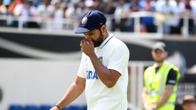 IND vs NZ : रोहित शर्मा का न्यूजीलैंड से हार के बाद छलका दर्द, कहा - 350 रन से पीछे हो तो दिमाग में... रोहित शर्मा