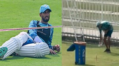 कोच जेसन गिलेस्पी कचरा उठाने को मजबूर, साफ करनी पड़ी गंदगी, पाकिस्तानी टीम की बदतमीजी का  Video वायरल SportsTak Hindi