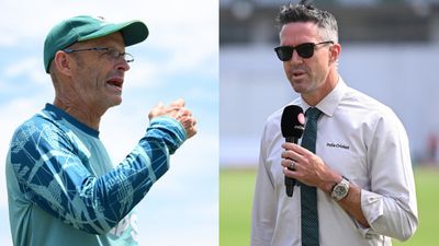 'ये सब करना बंद कर दो', गैरी कर्स्टन के इस्तीफे के बाद केविन पीटरसन ने PCB को लगाई झाड़, सोशल मीडिया पर कह दी बड़ी बात SportsTak Hindi