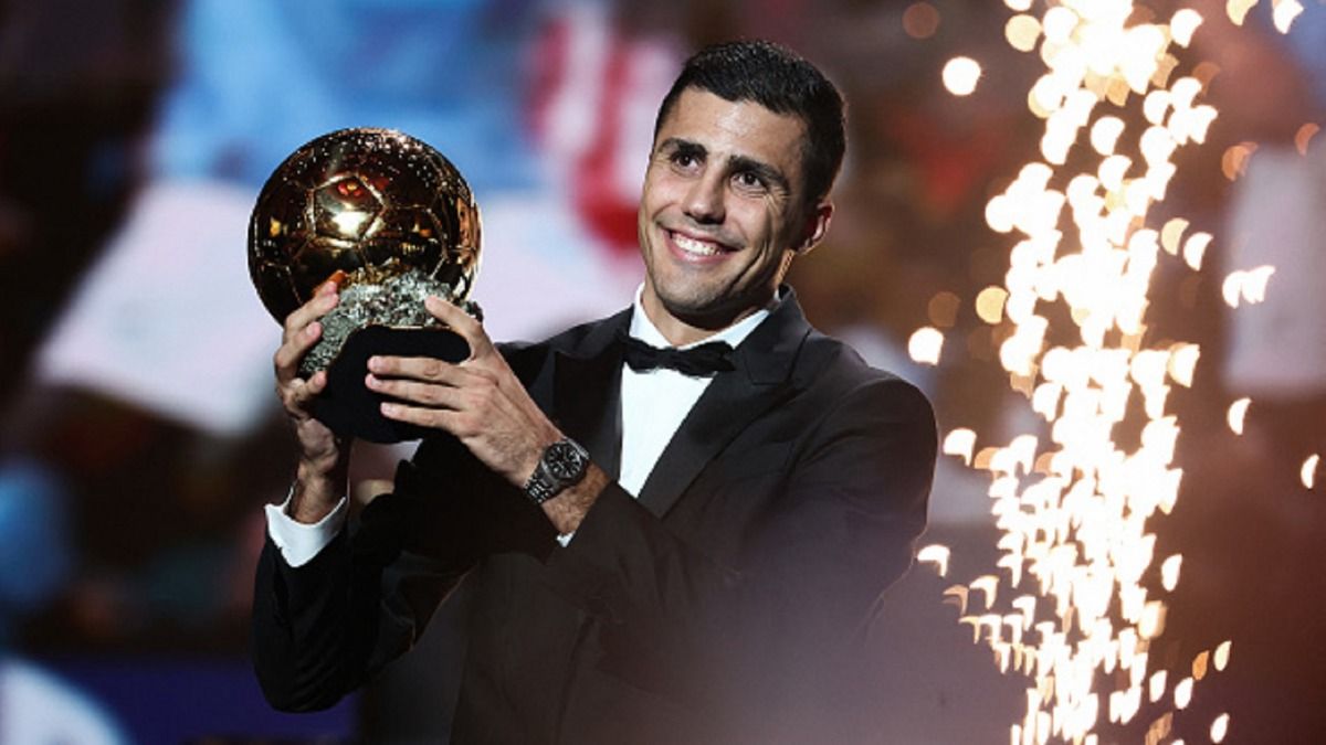 Ballon d'Or 2024: बैलन डी'ओर में दशकों बाद हुआ ऐसा, 64 साल बाद स्‍पेन का खिलाड़ी बना विजेता तो 21 साल में पहली बार मेसी और रोनाल्‍डो नॉमिनेट तक नहीं हुए