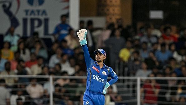 Ishan Kishan, MI Retention : इशान किशन पर संकट! मुंबई इंडियंस की टीम चाहकर भी उनके लिए नहीं इस्तेमाल कर सकेगी RTM, BCCI का ये नियम आया आड़े