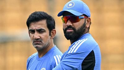 गौतम गंभीर की कोचिंग में अब तक भारत के नाम दर्ज हो गए तीन शर्मनाक रिकॉर्ड, टीम इंडिया के शानदार सफर पर लगा ऐसा 'दाग' SportsTak Hindi