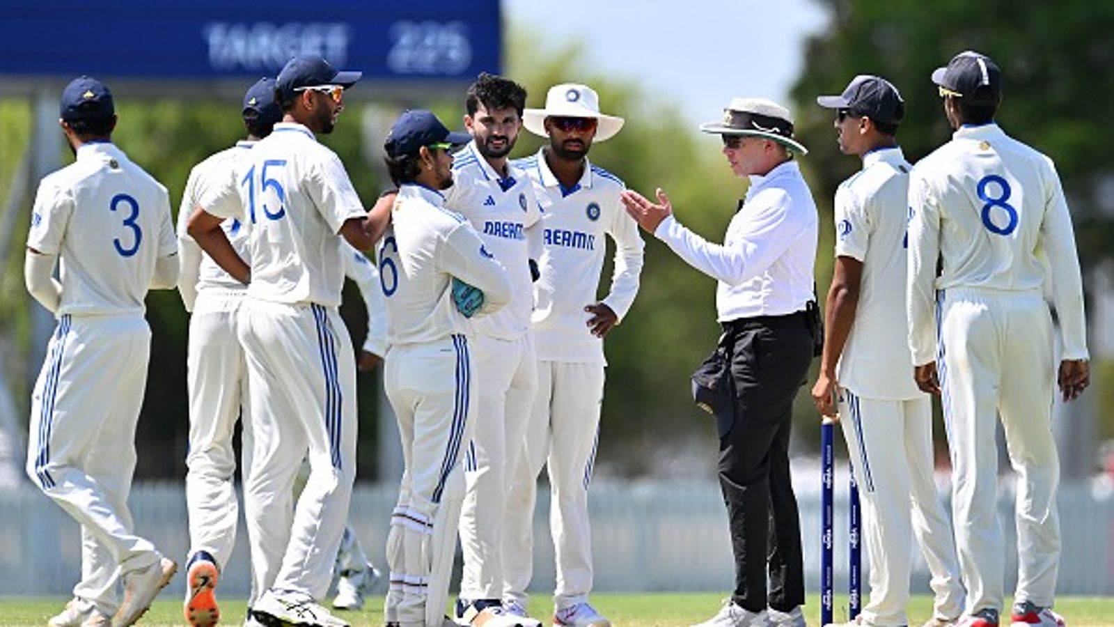 टीम इंडिया के स्टार क्रिकेटर का बुरा हाल, पहले फ्रेंचाइज ने किया बाहर, अब इस टीम से भी खेलने पर खतरा टीम इंडिया के स्टार क्रिकेटर का बुरा हाल, पहले फ्रेंचाइज ने किया बाहर, अब इस टीम से भी खेलने पर खतरा