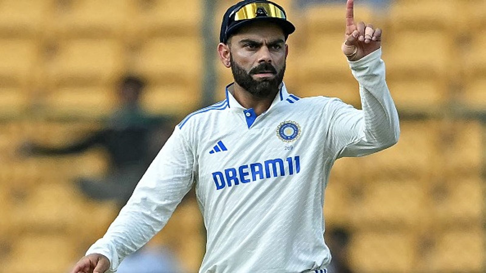 बड़ी खबर: विराट कोहली ने बॉर्डर-गावस्कर ट्रॉफी से पहले बदली अपनी टीम, न्यूजीलैंड के खिलाफ घटिया प्रदर्शन के बाद अचानक लिया चौंकाने वाला फैसला बड़ी खबर: विराट कोहली ने बॉर्डर-गावस्कर ट्रॉफी से पहले बदली अपनी टीम, न्यूजीलैंड के खिलाफ घटिया प्रदर्शन के बाद अचानक लिया चौंकाने वाला फैसला