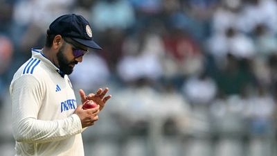 भारत को तगड़ा झटका, न्यूजीलैंड के खिलाफ हार के बाद अब ICC ने लपेटा, बांग्लादेश टेस्ट सीरीज से जुड़ा है मामला SportsTak Hindi