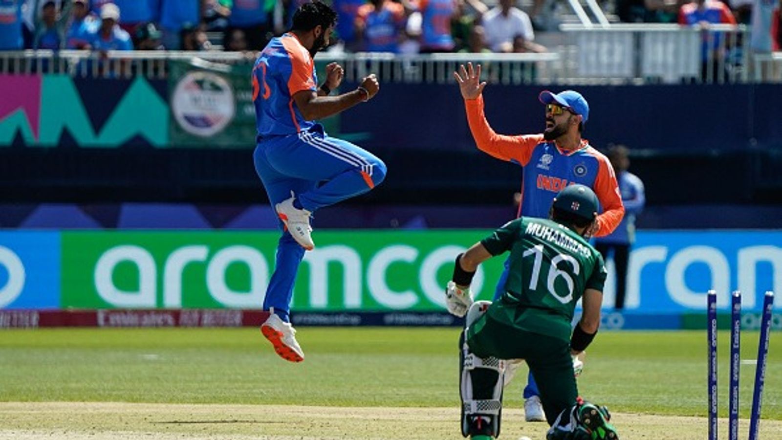 Exclusive: भारत के चैंपियंस ट्रॉफी के मैच पाकिस्तान से बाहर होने की बात सुन तिलमिलाया PCB, बोला- कुछ व्यूज के लिए लोग... Exclusive: भारत के चैंपियंस ट्रॉफी के मैच पाकिस्तान से बाहर होने की बात सुन तिलमिलाया PCB, बोला- कुछ व्यूज के लिए लोग...