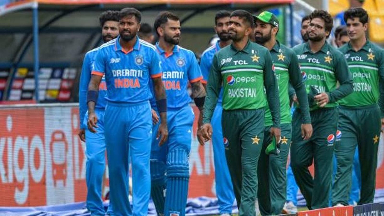 Champions Trophy: भारतीय टीम के पाकिस्तान नहीं जाने पर अब PCB के पास बचे ये तीन रास्ते Champions Trophy: भारतीय टीम के पाकिस्तान नहीं जाने पर अब PCB के पास बचे ये तीन रास्ते