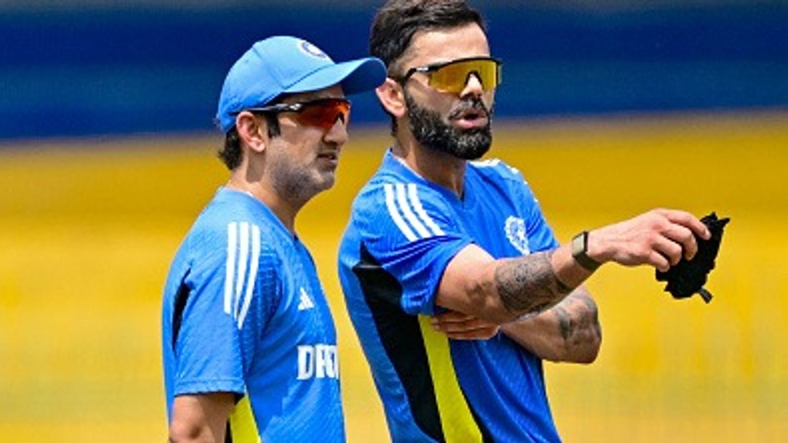 विराट कोहली और रोहित शर्मा की फॉर्म पर गौतम गंभीर का बड़ा बयान, कहा- ड्रेसिंग रूम में बहुत... विराट कोहली और रोहित शर्मा की फॉर्म पर गौतम गंभीर का बड़ा बयान, कहा- ड्रेसिंग रूम में बहुत...