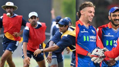 IPL 2025: भारत को वर्ल्ड कप विजेता बनाने वाला लेजेंड्री गेंदबाज बना दिल्ली कैपिटल्स का बॉलिंग कोच, मुंबई इंडियंस को बना चुका है चैंपियन SportsTak Hindi