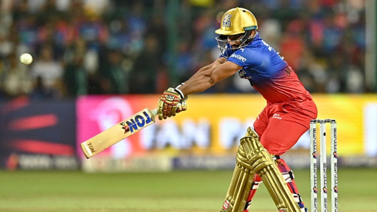 IPL 2025 Auction से पहले 4 बल्लेबाजों ने ठोका विस्फोटक तिहरा शतक, एक निकला RCB का धुरंधर, जानिए किस पर लगेगी करोड़ों की बोली ? IPL 2025 Auction से पहले 4 बल्लेबाजों ने ठोका विस्फोटक तिहरा शतक, एक निकला RCB का धुरंधर, जानिए किस पर लगेगी करोड़ों की बोली ?