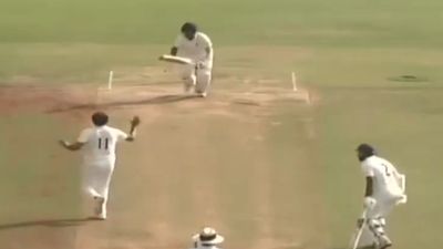 Mohammed Shami : मोहम्मद शमी ने रणजी ट्रॉफी में छोटे भाई के सामने कैसे झटके चार विकेट, BCCI ने कातिलाना गेंदबाजी का जारी किया Video मोहम्मद शमी