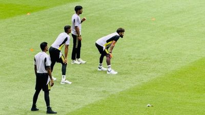 BGT 2024 : ऑस्ट्रेलिया के खिलाफ पर्थ टेस्ट के लिए ये होगी टीम इंडिया की प्लेइंग XI! केएल राहुल और सरफराज पर जानिए बड़ी अपडेट SportsTak Hindi