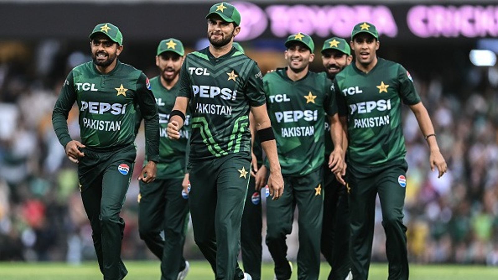 बड़ी खबर: पाकिस्तान के लिए एक भी मैच न खेलने वाला शख्स बना टीम का नया बैटिंग कोच, ऑस्ट्रेलिया से हार के बाद एक्शन में PCB बड़ी खबर: पाकिस्तान के लिए एक भी मैच न खेलने वाला शख्स बना टीम का नया बैटिंग कोच, ऑस्ट्रेलिया से हार के बाद एक्शन में PCB