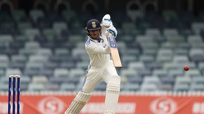 IND vs AUS : शुभमन गिल की जगह राहुल और पडिक्कल नहीं बल्कि किस खिलाड़ी को मिले टीम इंडिया में मौका, सौरव गांगुली ने बताया नाम और वजह Shubman Gill