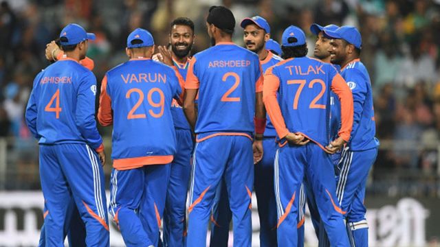 ICC T20I Rankings: 22 साल के भारतीय का तहलका, 69 पायदान की छलांग लगाकर बना दुनिया का नंबर 3 बल्लेबाज, सूर्या-बाबर-रिजवान सबकी कर दी छुट्टी भारत ने साउथ अफ्रीका में टी20 सीरीज जीती है.