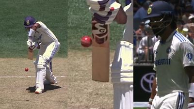 KL Rahul Controversy : पर्थ में केएल राहुल के साथ बेइमानी! OUT होने पर मचा हंगामा, वसीम अकरम ने अंपायर को लताड़ा और कहा - 'हवा में तीर लगा दिया'  पर्थ के मैदान में आउट होने के दौरान केएल राहुल