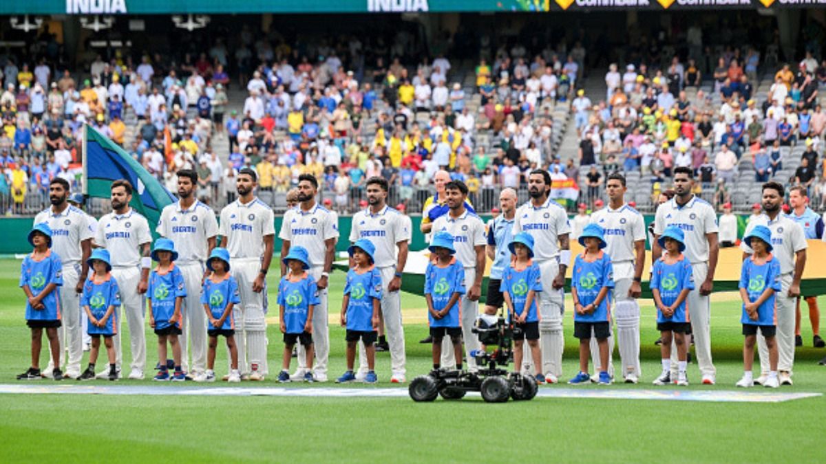 IND vs AUS: टीम इंडिया के खिलाफ पिंक बॉल मुकाबले के लिए ऑस्ट्रेलियाई टीम का ऐलान, पहले टेस्ट से बाहर रहने वाले तीन चेहरों को मिला मौका
