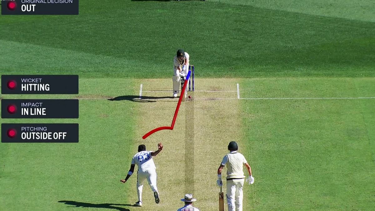 IND vs AUS, Jasprit Bumrah : जसप्रीत बुमराह ने लगातार दो गेंद पर ख्वाजा और स्मिथ का किया शिकार, फैंस ने लगाए बूम-बूम के नारे, देखें Video