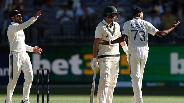 Border- Gavaskar Trophy: मार्नस लाबुशेन ने आउट होने के डर से की ओछी हरकत, जा भिड़े मोहम्मद सिराज, कोहली ने भी गुस्से में आकर गिरा दी बेल्स, VIDEO