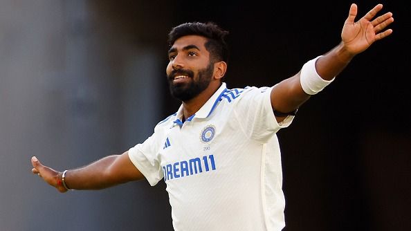 IND vs AUS : जसप्रीत बुमराह ने पर्थ में 'पंजा' खोलकर किया बड़ा करिश्मा, कपिल देव के इस अनोखे क्लब में बनाई जगह 