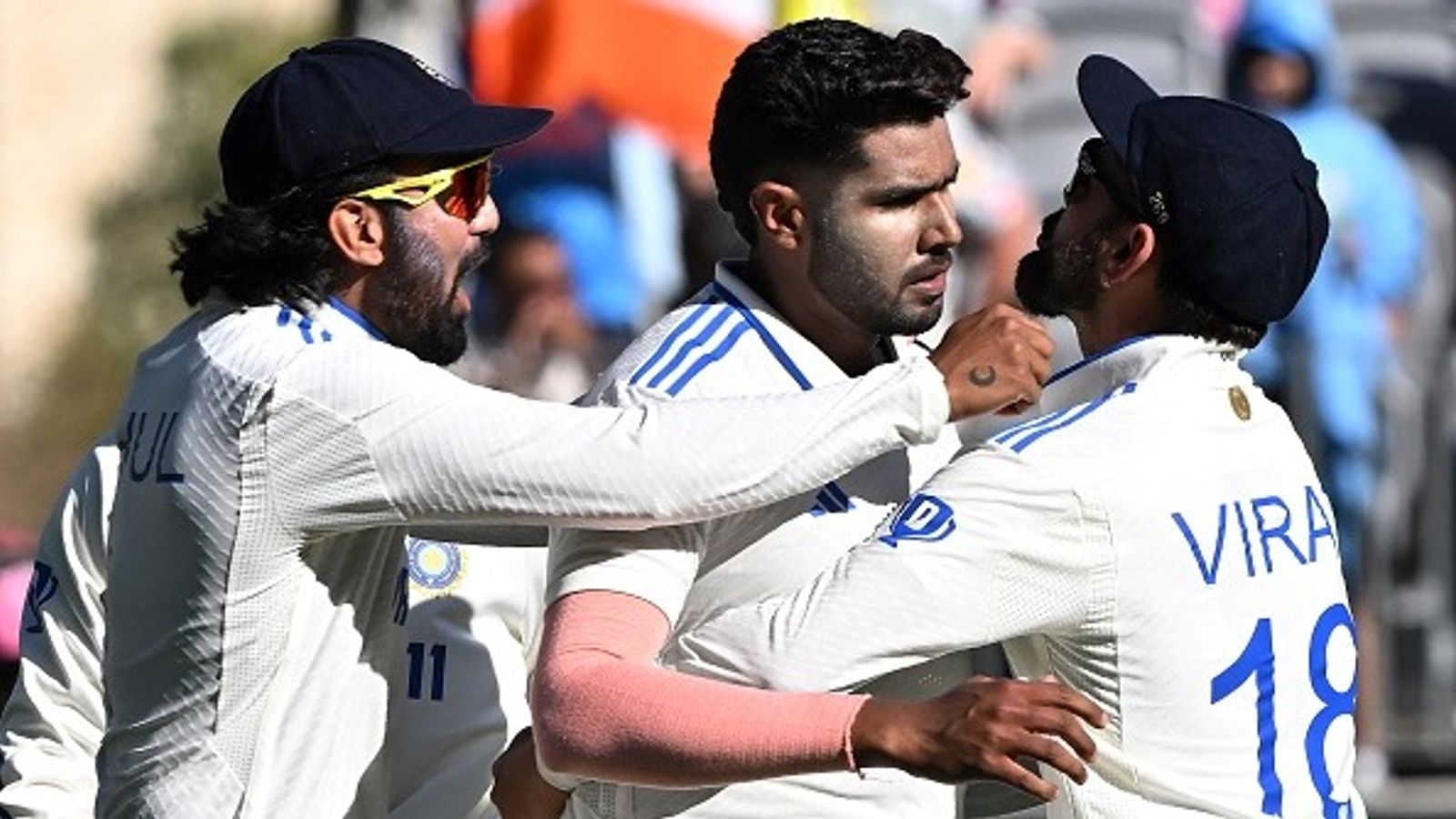 IND vs AUS: पर्थ टेस्ट में विराट कोहली और बुमराह ने इस तरह की हर्षित राणा की मदद, गेंदबाज ने खुद किया खुलासा, कहा-  दोनों ने... IND vs AUS: पर्थ टेस्ट में विराट कोहली और बुमराह ने इस तरह की हर्षित राणा की मदद, गेंदबाज ने खुद किया खुलासा, कहा-  दोनों ने...