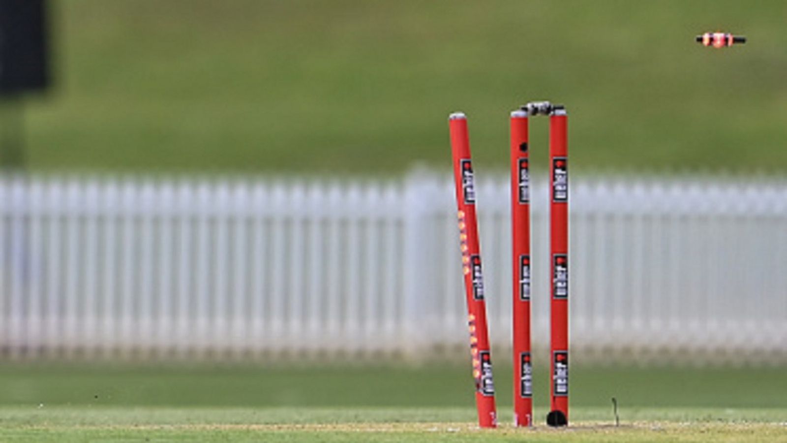 272 रन के जवाब में 7 रन पर ढेर हुई पूरी टीम, सात बल्लेबाज खाता तक नहीं खोल पाए, इंटरनेशनल T20 क्रिकेट में बना वर्ल्ड रिकॉर्ड 272 रन के जवाब में 7 रन पर ढेर हुई पूरी टीम, सात बल्लेबाज खाता तक नहीं खोल पाए, इंटरनेशनल T20 क्रिकेट में बना वर्ल्ड रिकॉर्ड