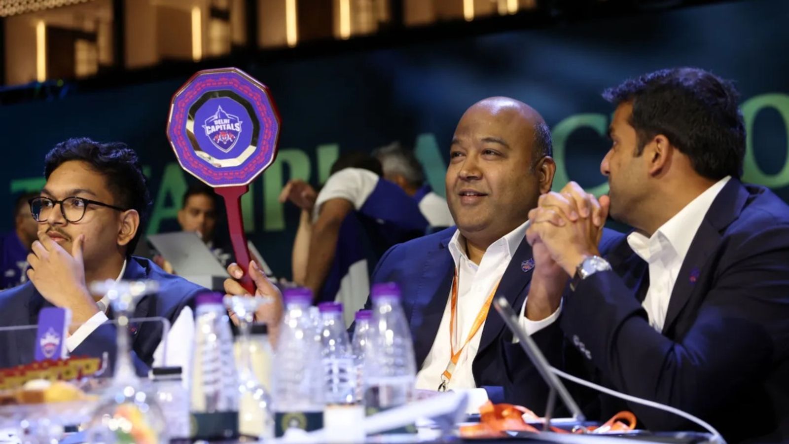 Delhi Capitals IPL Auction 2025 LIVE: दिल्ली कैपिटल्स ने केएल राहुल मिचेल स्टार्क, नटराजन फाफ डुप्लेसी के साथ बढ़ाई ताकत, यहां देखिए DC Full Squad दिल्ली कैपिटल्स
