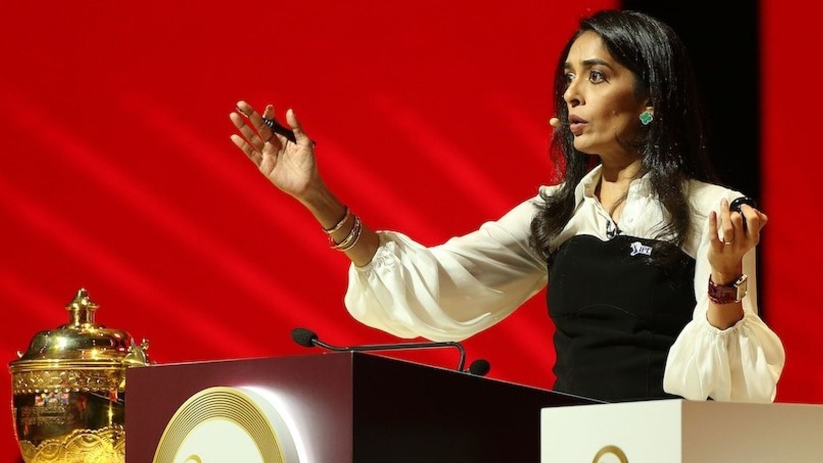 IPL Mega Auction खत्म! ऋषभ पंत से लेकर 13 साल के वैभव सूर्यवंशी पर बरसे करोड़ों, यहां देखें सभी 10 टीमों की फाइनल Squad IPL Mega Auction खत्म! ऋषभ पंत से लेकर 13 साल के वैभव सूर्यवंशी पर बरसे करोड़ों, यहां देखें सभी 10 टीमों की फाइनल Squad