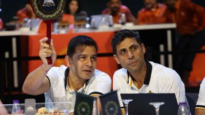 Gujarat Titans IPL Auction 2025 : गुजरात टाइटंस ने रबाडा, बटलर और सिराज पर जमकर बरसाए पैसे, यहां देखें GT Full Squad गुजरात की टीम का Squad,