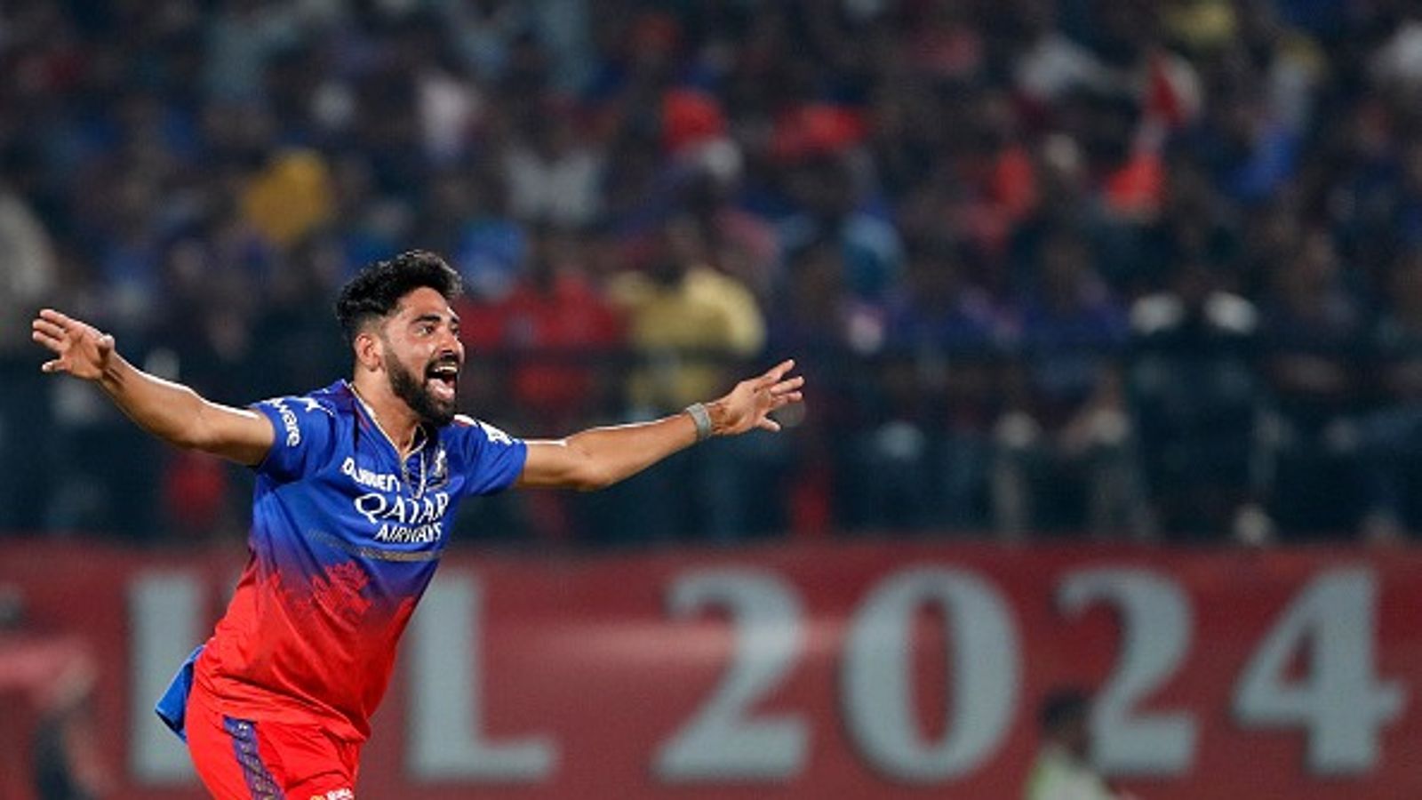 मोहम्मद सिराज हुए RCB से अलग तो भावुक हुआ स्टार गेंदबाज, सोशल मीडिया पर लिखी लंबी पोस्ट, कहा- 7 साल तक... मोहम्मद सिराज हुए RCB से अलग तो भावुक हुआ स्टार गेंदबाज, सोशल मीडिया पर लिखी लंबी पोस्ट, कहा- 7 साल तक...