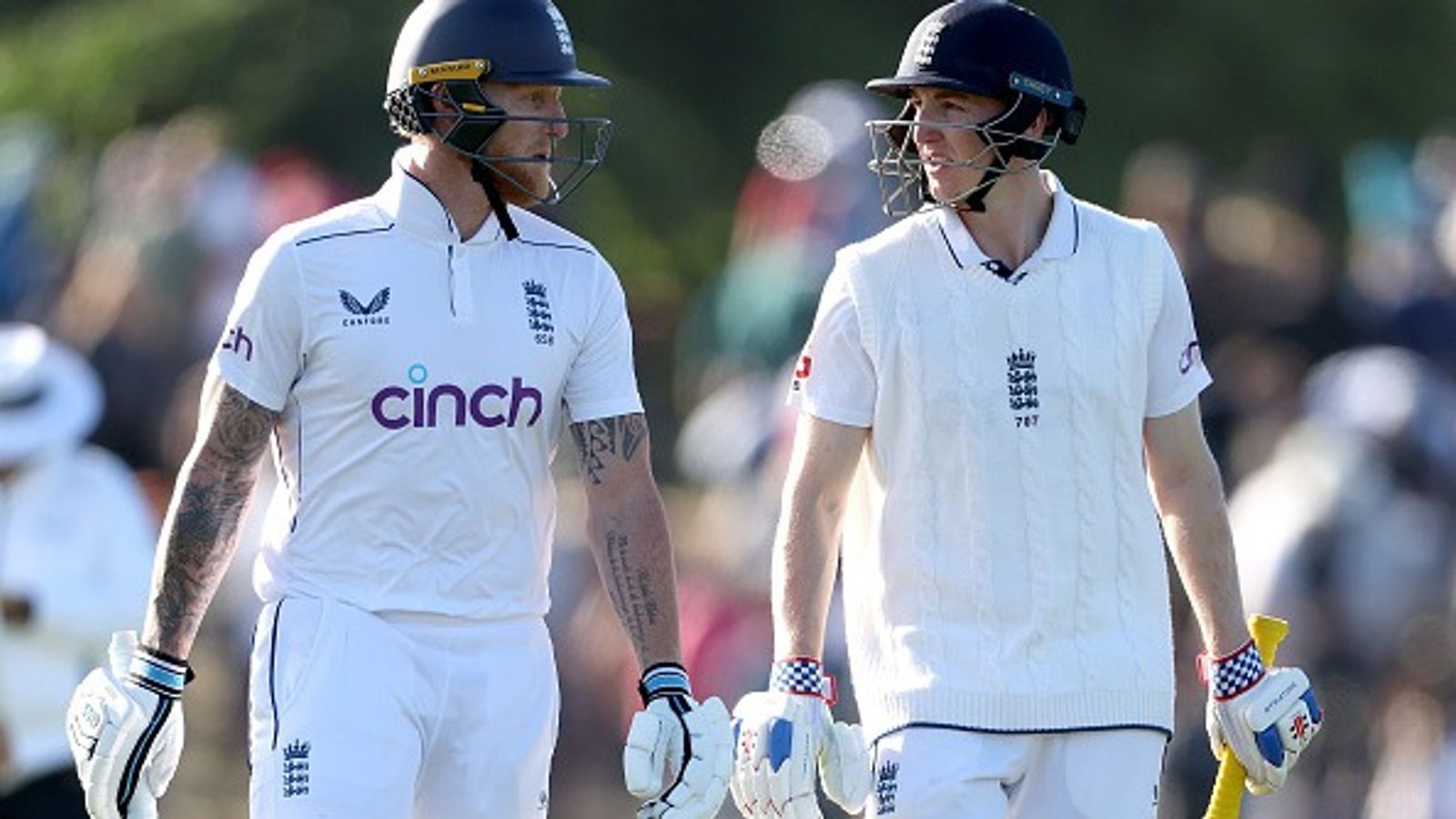 ICC के बाद अब इंग्लैंड क्रिकेट बोर्ड ने PCB को दिया झटका, इन खिलाड़ियों को किया बैन, जानें पूरा मामला ICC के बाद अब इंग्लैंड क्रिकेट बोर्ड ने PCB को दिया झटका, इन खिलाड़ियों को किया बैन, जानें पूरा मामला