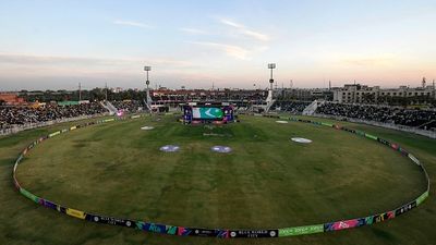 IND vs PAK : भारत-पाकिस्तान के बीच महामुकाबले में जीत के लिए उतरेगी पंत वाली टीम इंडिया, जानिए कब, कहां होगा Live टेलीकास्ट और किस एप पर होगी Online Streaming IND VS PAK मैच के लिए तैयार मैदान