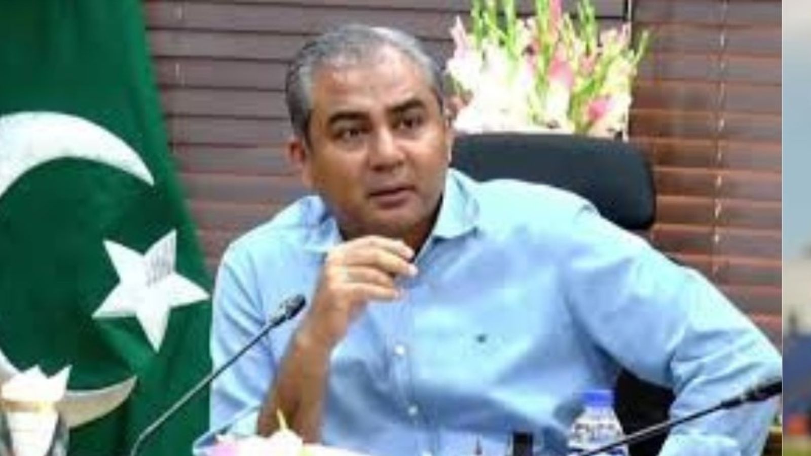 Champions Trophy 2025 : पाकिस्तान को हाइब्रिड मॉडल मानने और नहीं मानने पर क्या नफा-नुकसान, यहां समझिए पूरा गणित Champions Trophy 2025 : पाकिस्तान को हाइब्रिड मॉडल मानने और नहीं मानने पर क्या नफा-नुकसान, यहां समझिए पूरा गणित