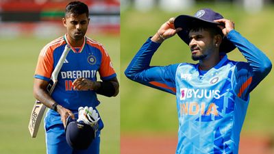 श्रेयस अय्यर की कप्तानी में खेलेंगे सूर्यकुमार यादव, इंग्लैंड के खिलाफ टी20 सीरीज से पहले बड़ी खबर SportsTak Hindi